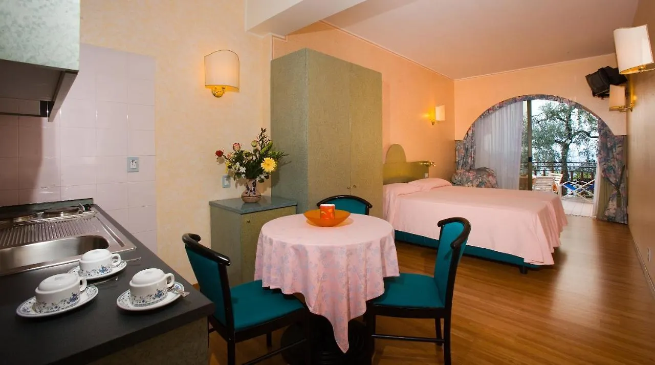 Aparthotel Hotel Residence Villa Beatrice Brenzone sul Garda