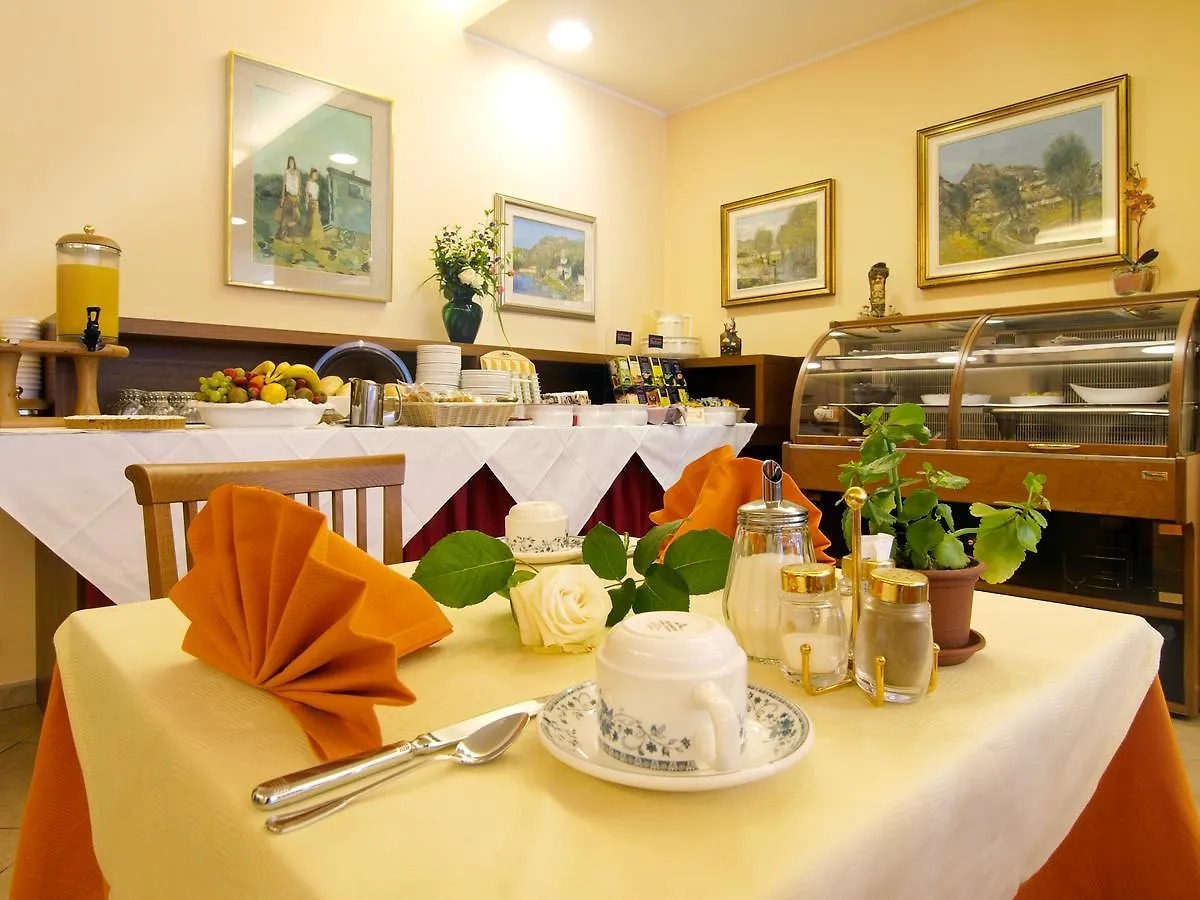 Hotel Residence Villa Beatrice Brenzone sul Garda
