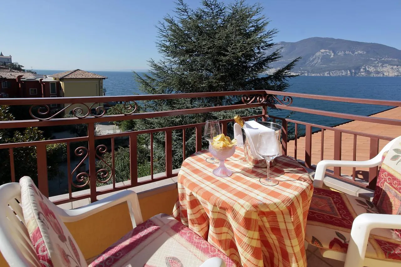 Hotel Residence Villa Beatrice Brenzone sul Garda